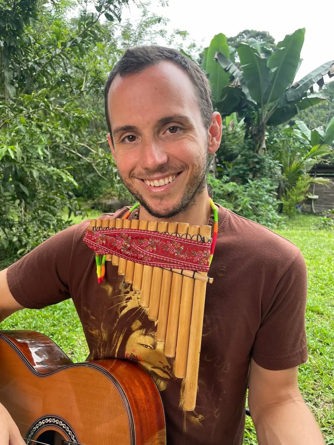 Michael playing music at Suma Kallay.